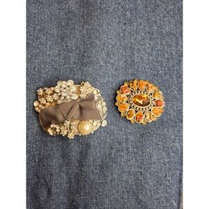Women's Lot of 2 Boutique Crystal Belt Buckles - Silver Gold Designer